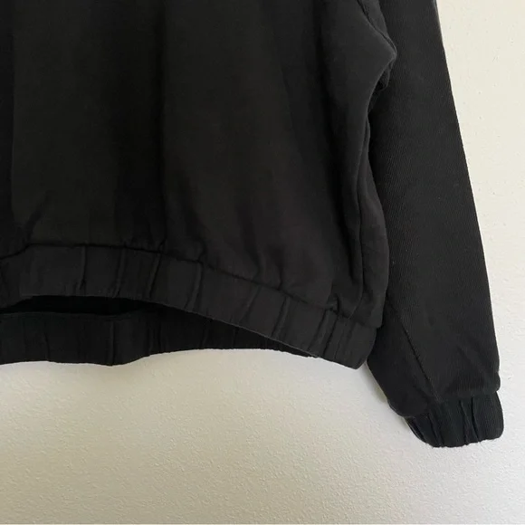 Adidas Women's Cropped Black Crewneck Sweatshirt LARGE - Picture 5 of 10